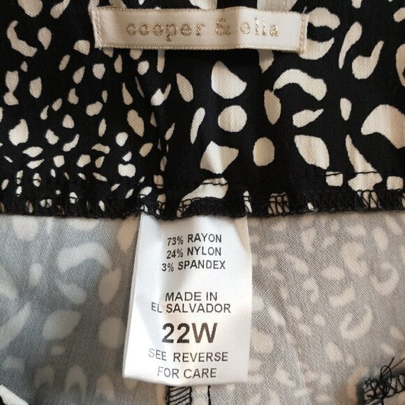 Cooper & Ella Plus Pull on Cropped Pants with Rolled Cuffs Black White Size 22W - Picture 12 of 14